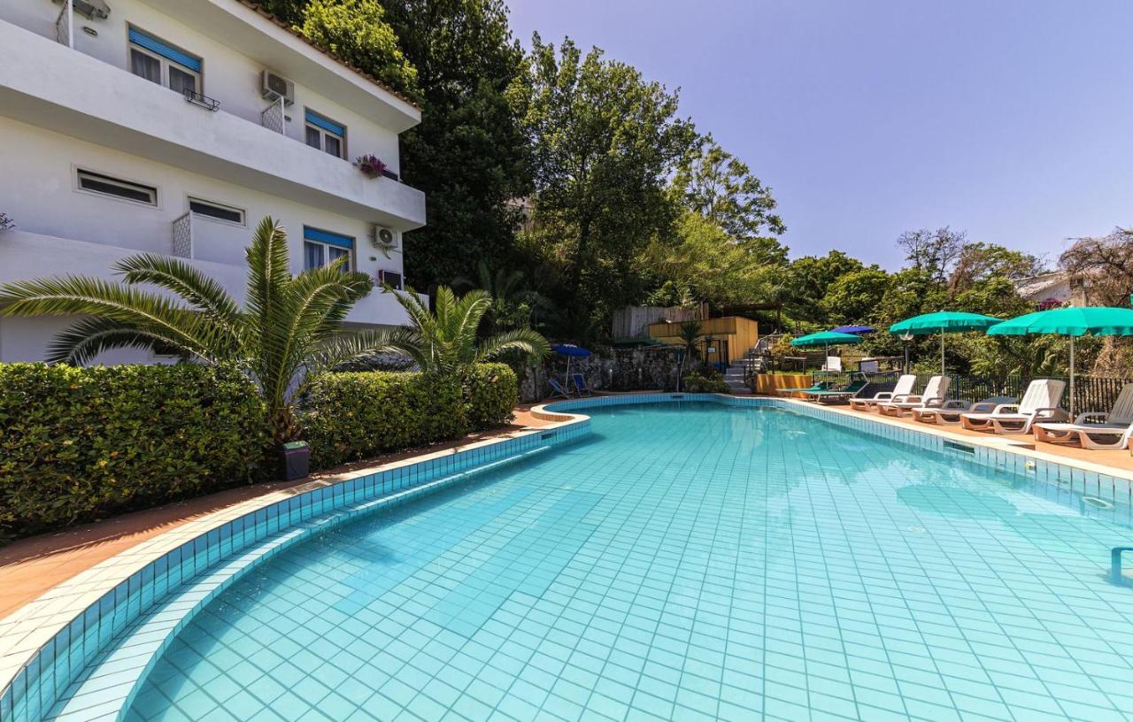 Bristol Hotel Lacco Ameno  Exterior photo